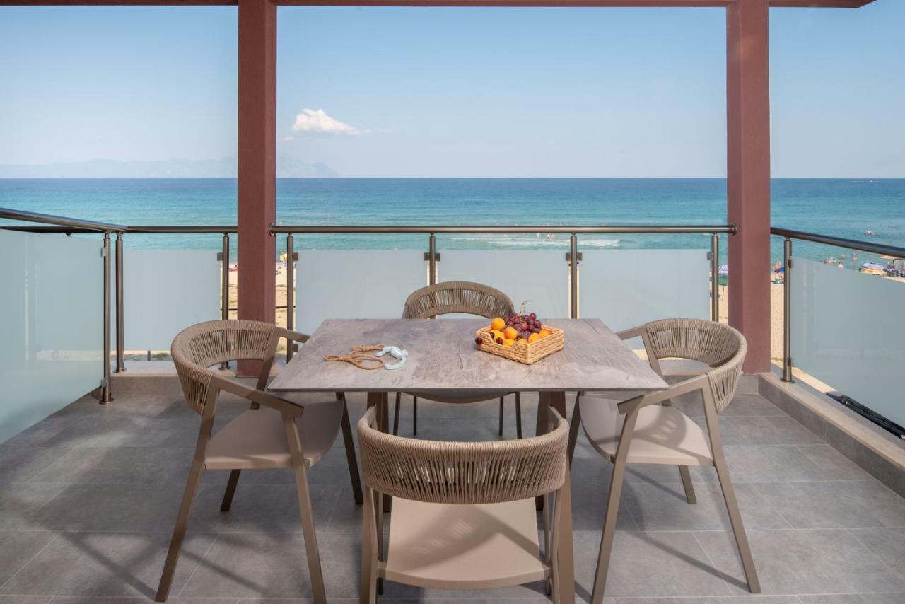 Stavros Compass Hotel Sarti Exterior photo