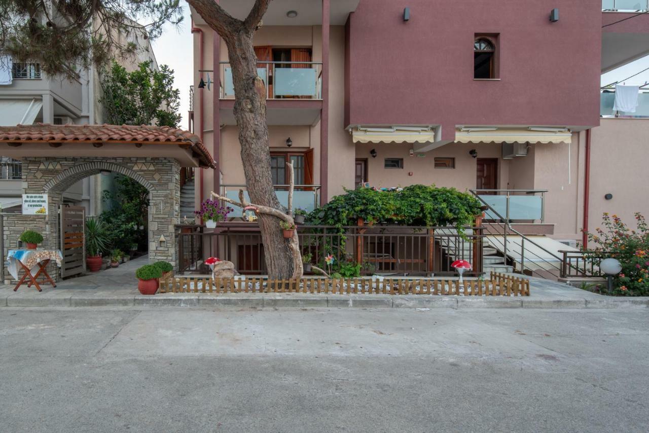 Stavros Compass Hotel Sarti Exterior photo